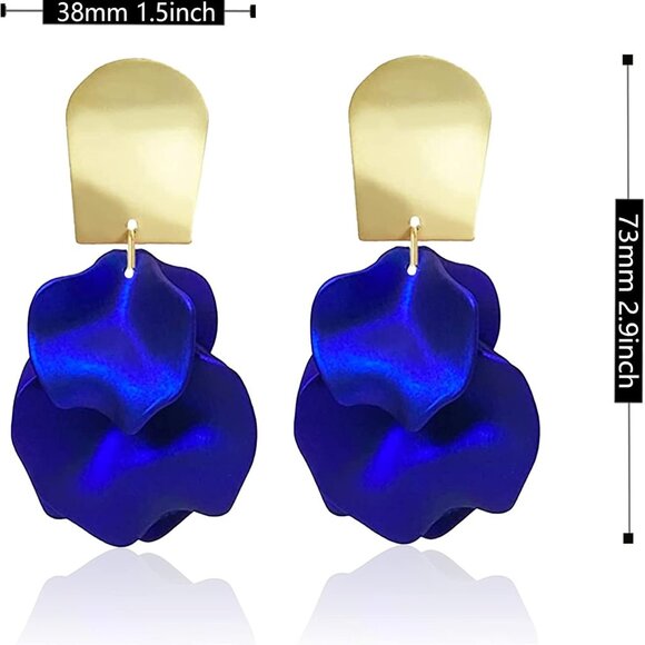 Elegant Boho Red Rose Petal Drop Earrings for Women, Tiered Acrylic Floral Desig - Picture 4 of 6